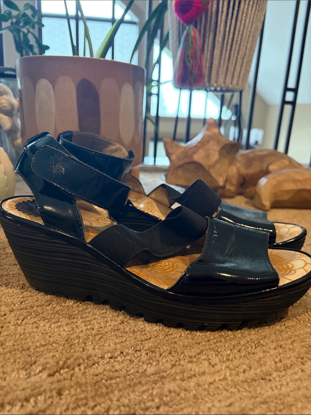 Fly London Size 40 Black Patent Leather Ankle Strap Wedge Platform Sandals